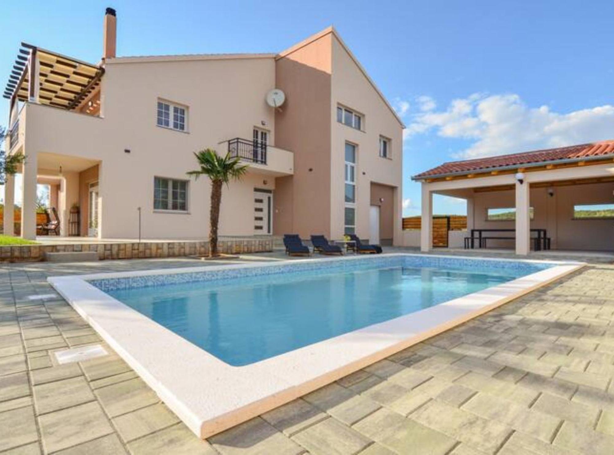 Apartment Villa Troskot 皮罗瓦茨 外观 照片