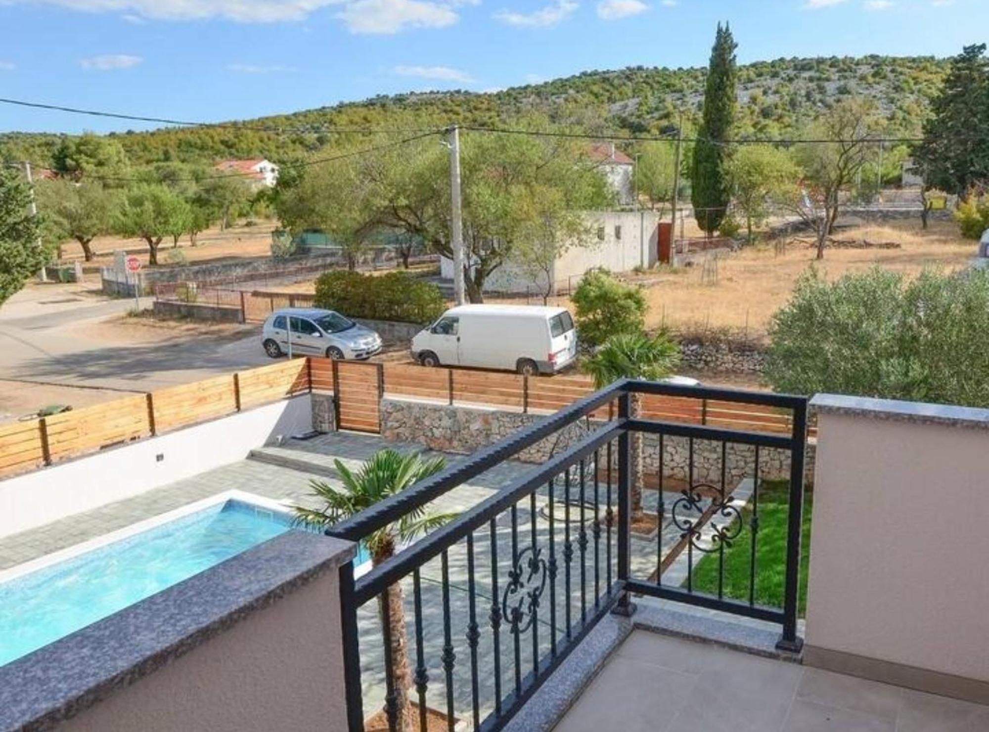 Apartment Villa Troskot 皮罗瓦茨 外观 照片